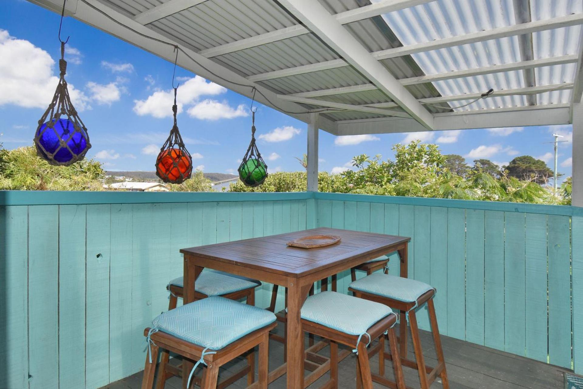 25 Scenic Drive