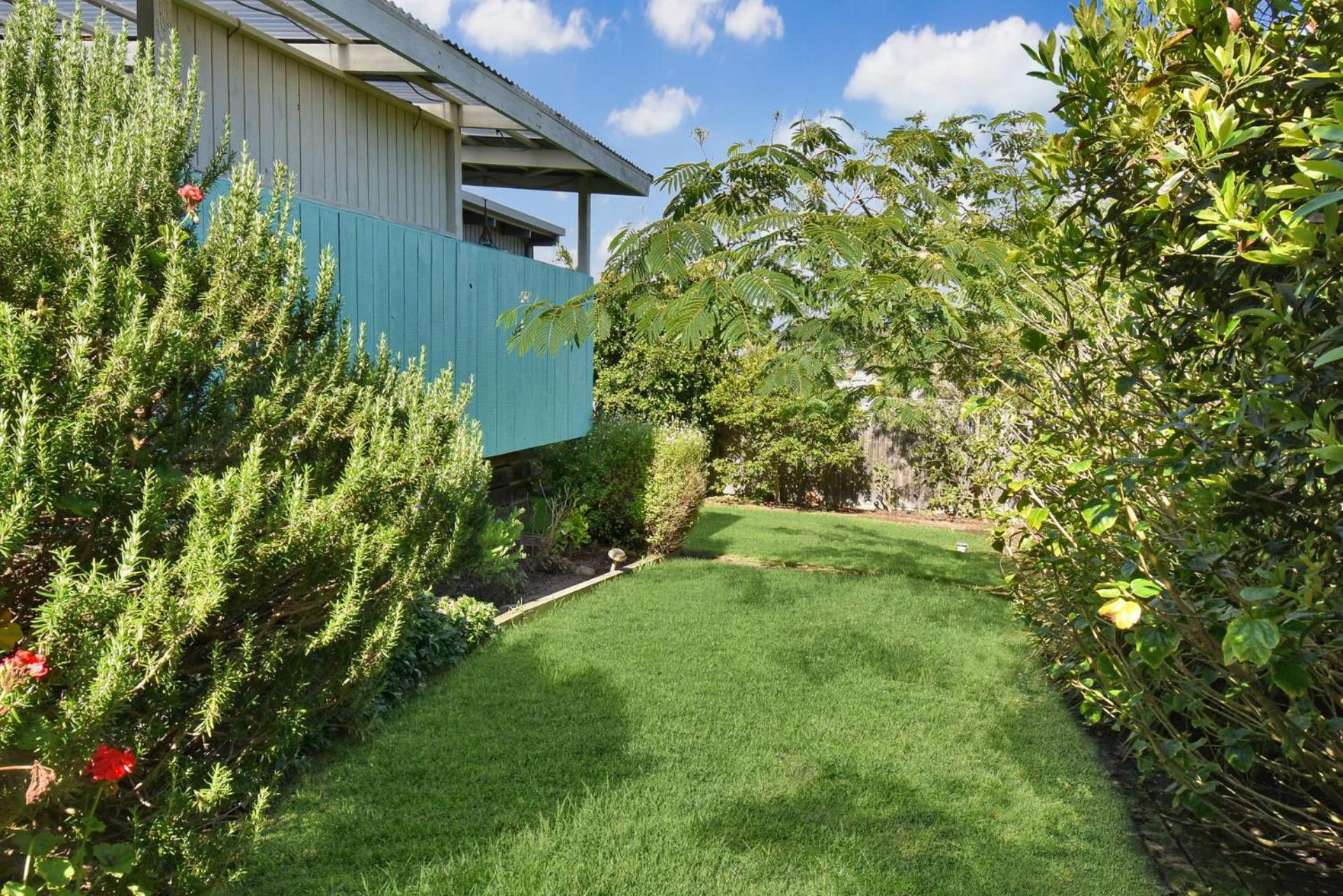 25 Scenic Drive