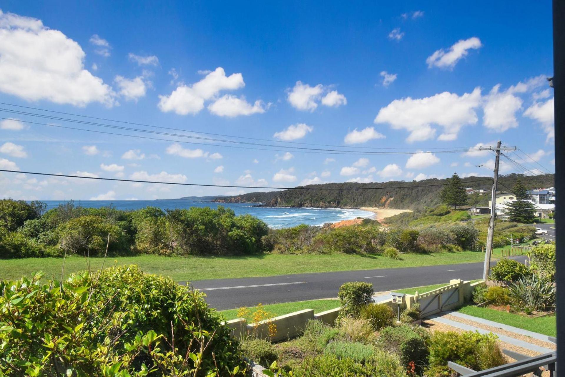 25 Scenic Drive