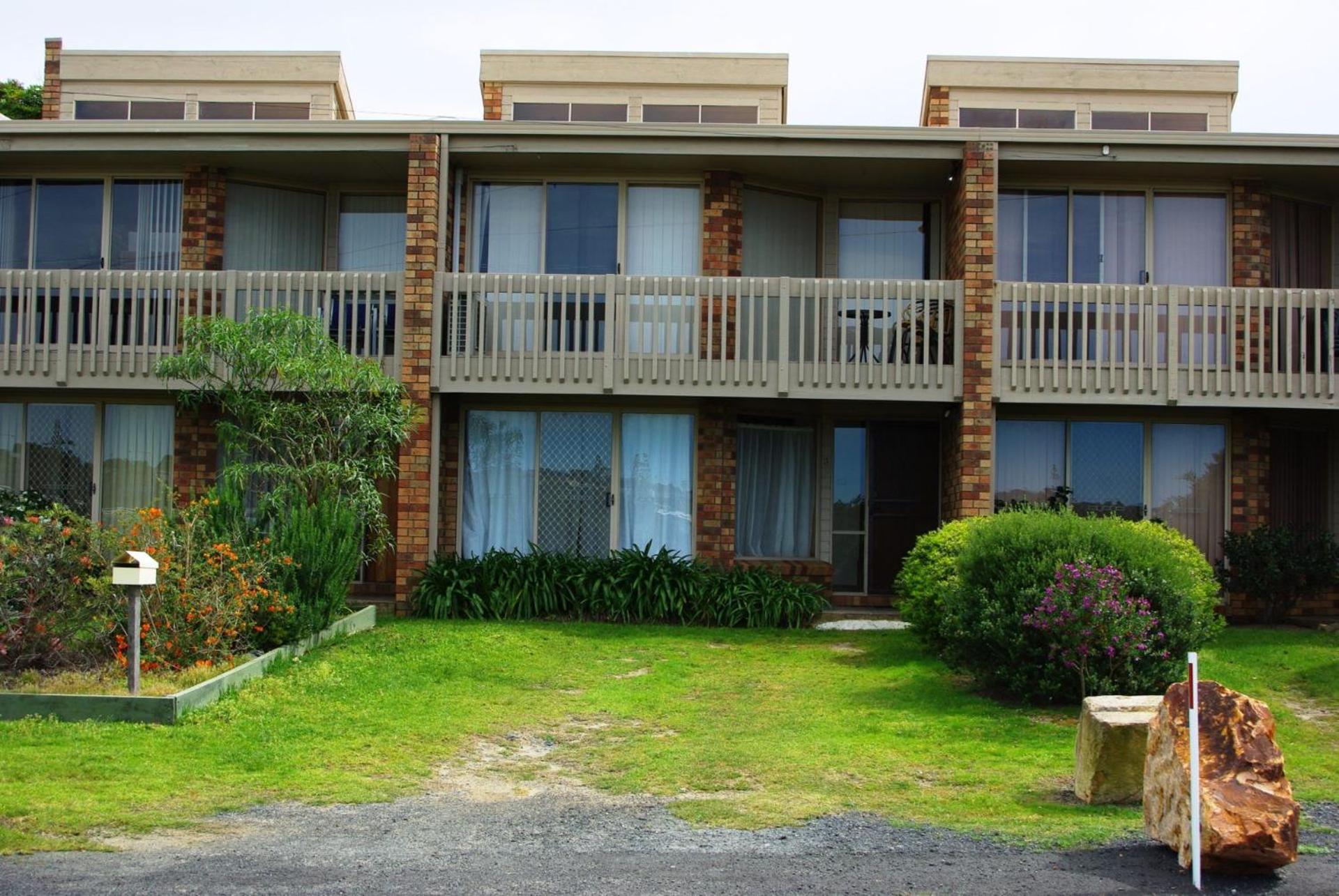 3-6 Marina Townhouse