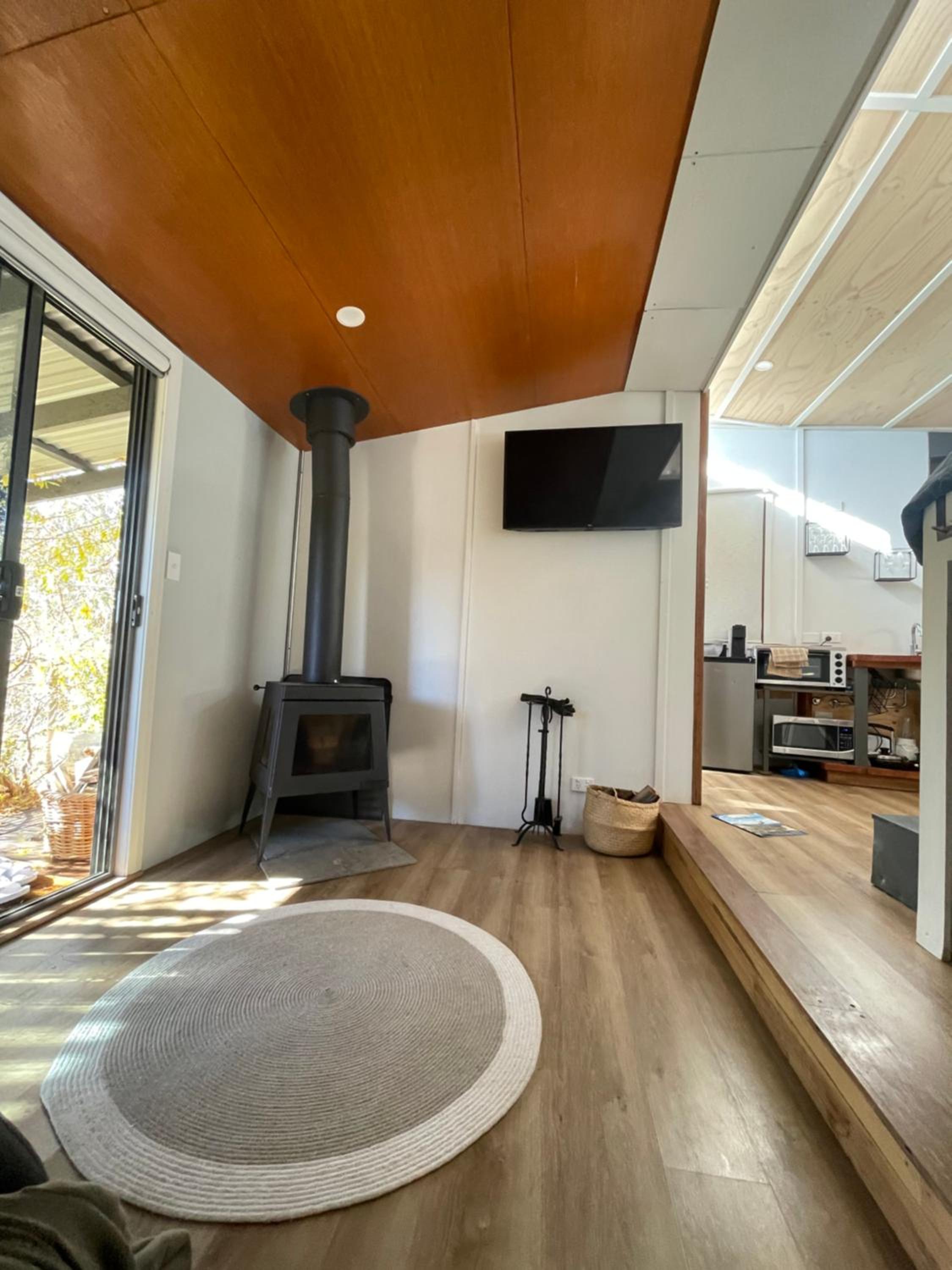 ReThynk Unique Tiny home East Jindabyne