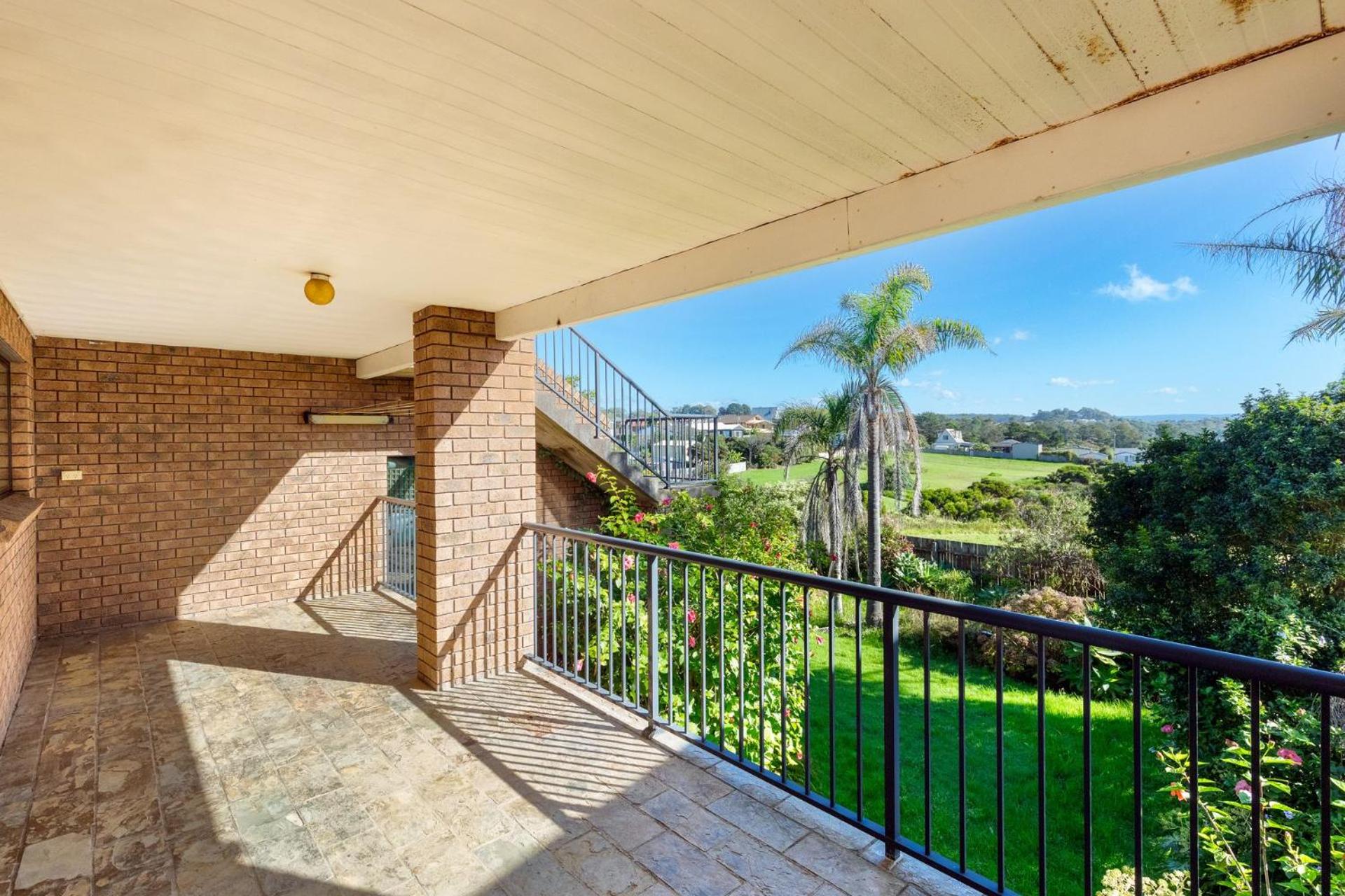 35 Scenic Drive