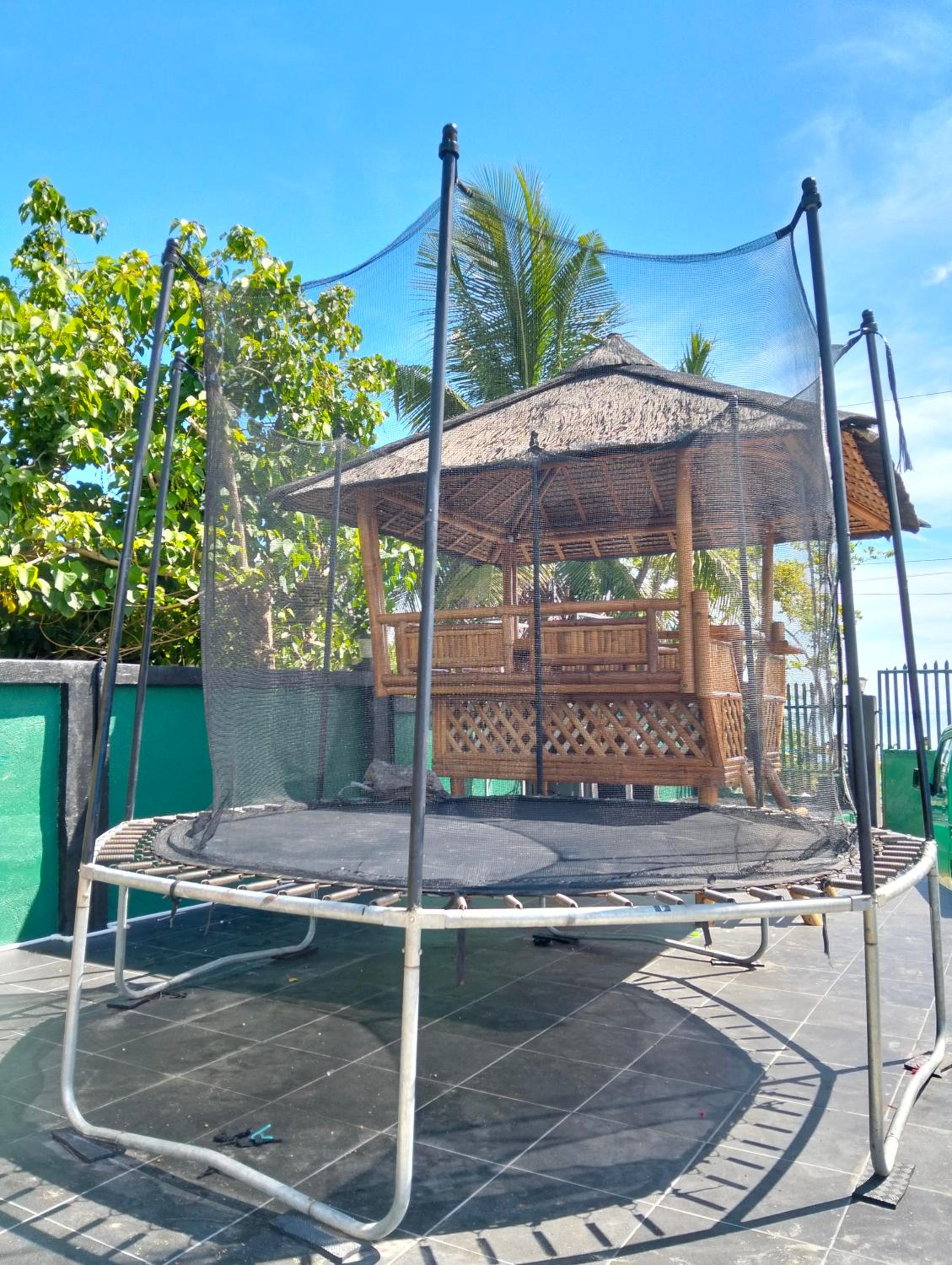 Moonlight Seaside Apartments Liloan Cebu