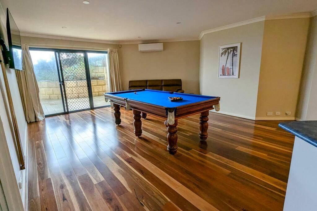 Absolute Oceanfront Escape