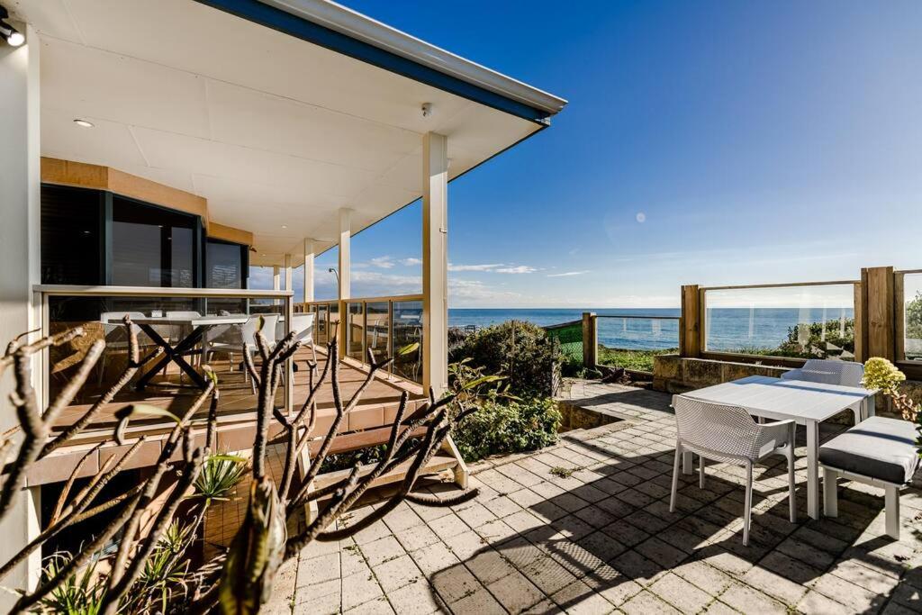 Absolute Oceanfront Escape