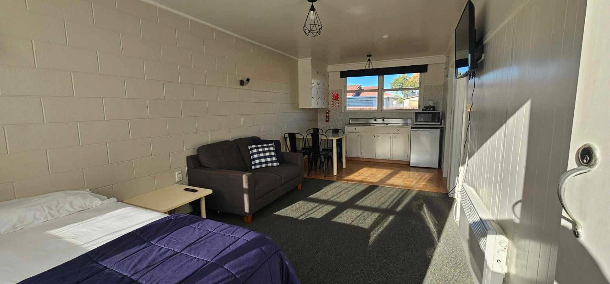 Endeavour Lodge Motel