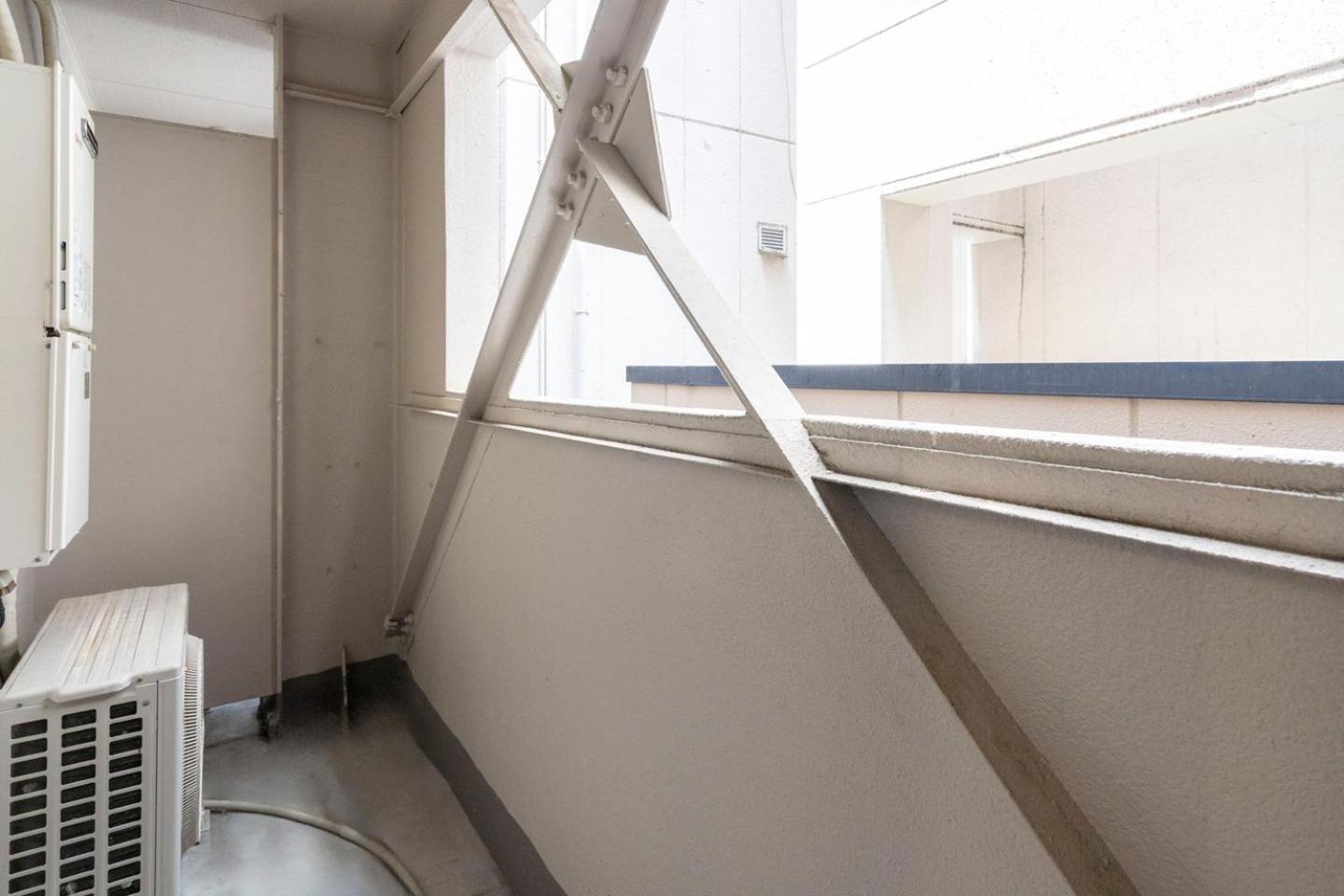 Osaka house sinkan