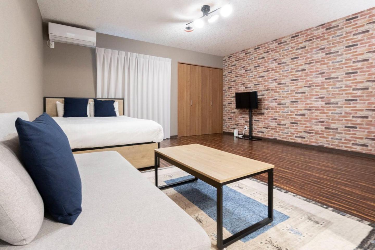 Osaka house sinkan