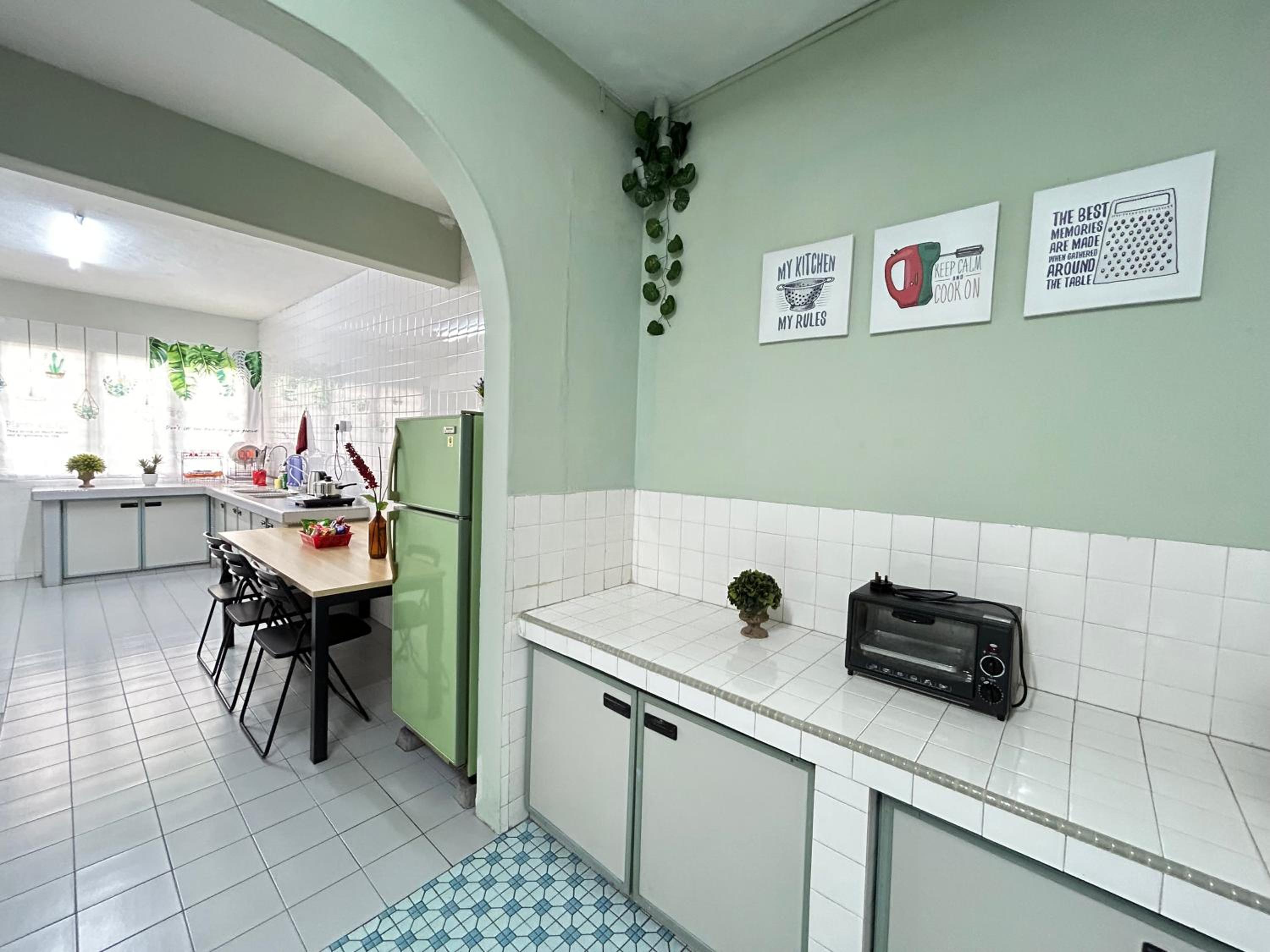 Ipoh Comfortable Family Homestay 4R3B 12pax SY25 photo 4