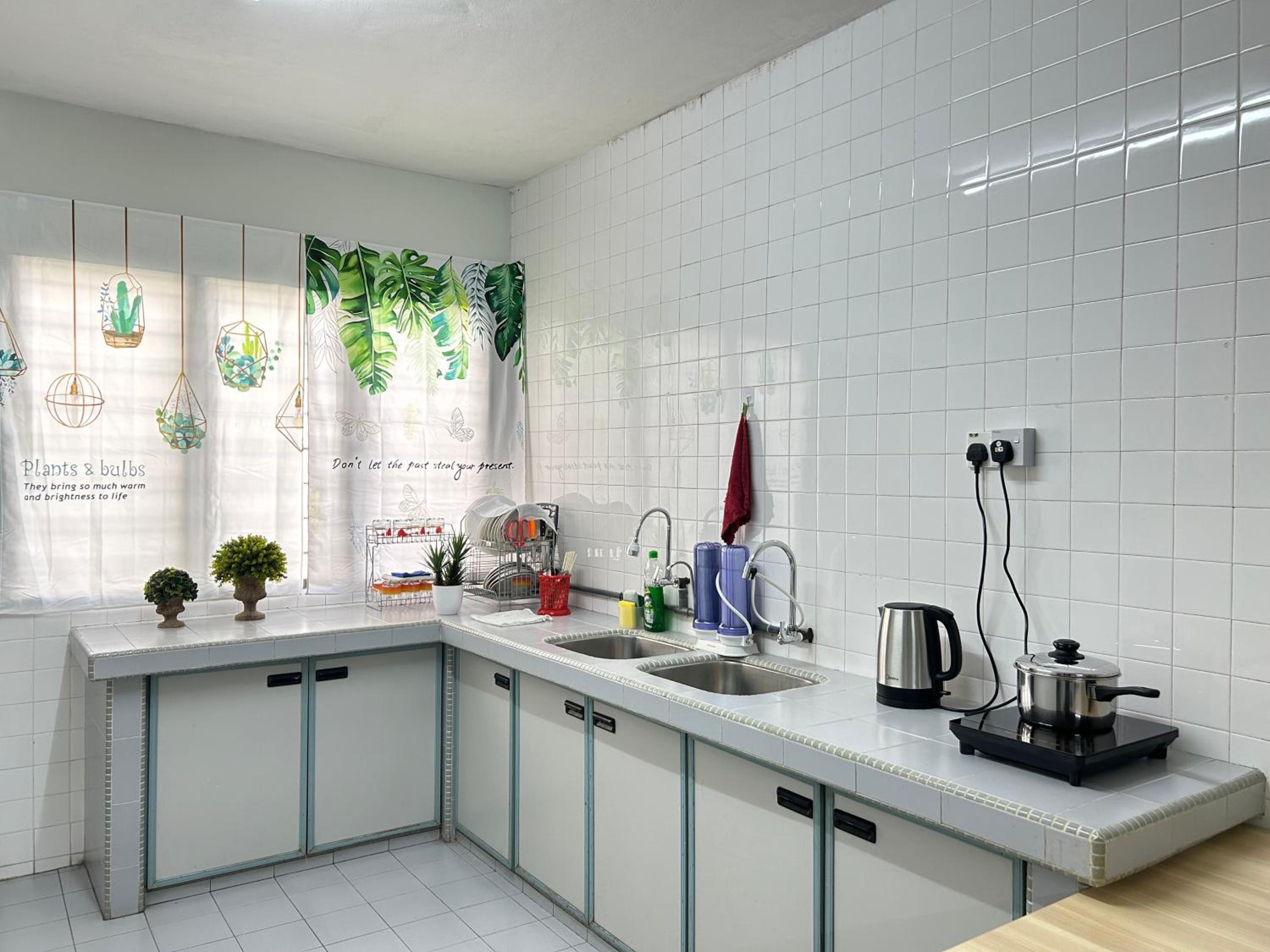 Ipoh Comfortable Family Homestay 4R3B 12pax SY25 photo 3