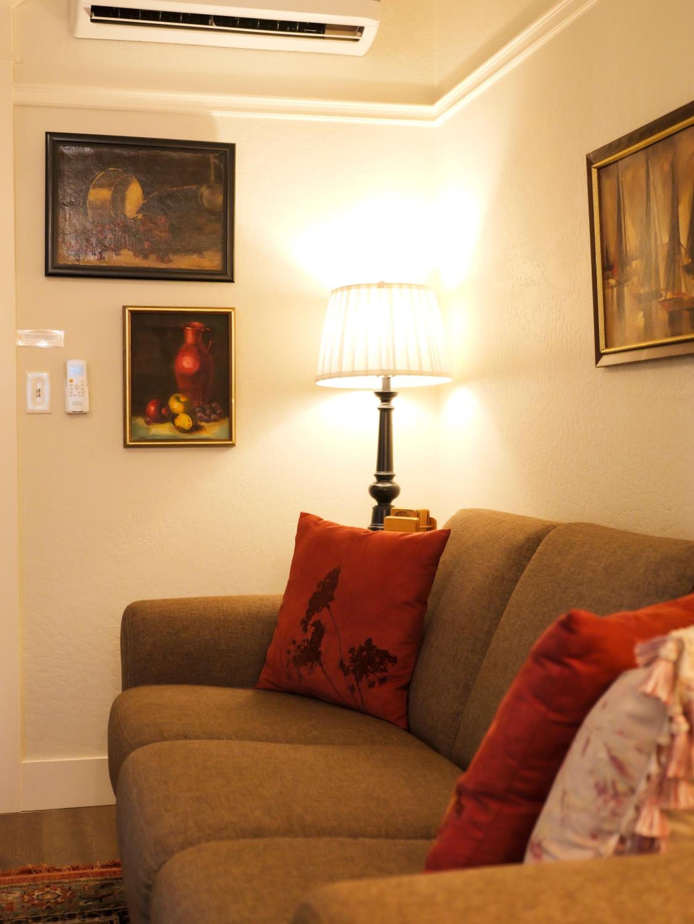 Ashland Vacations - Redtail Inn - 3 Suites Sleeps Up To 12 - Property Image 22