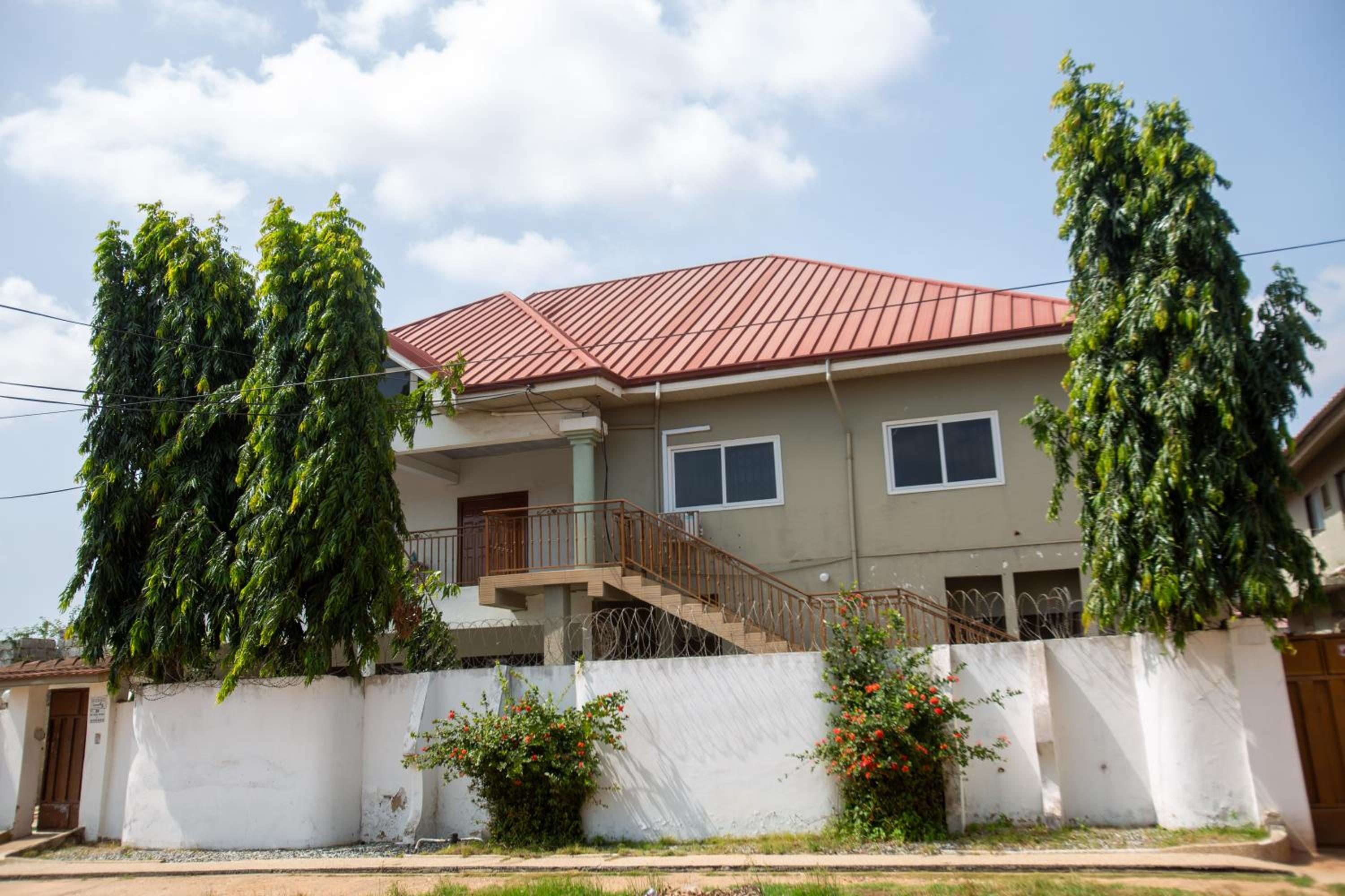 JesLuv Lodge - West Hills Mall, Accra
