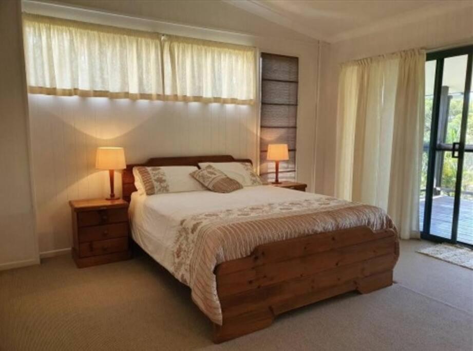Fraser Island, Orchid Beach- The Boardroom