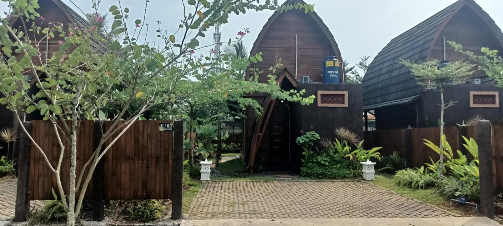 Villa Kayu Unique with private pool view 2