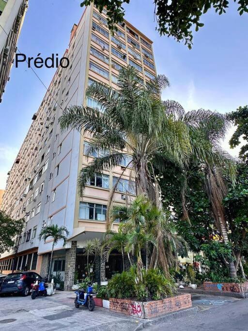 Studio Novíssimo na Praia de Botafogo todo completo