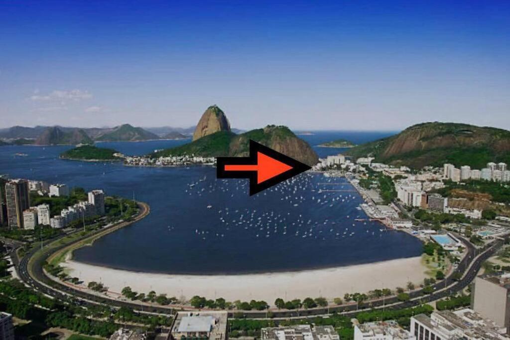 Studio Novíssimo na Praia de Botafogo todo completo