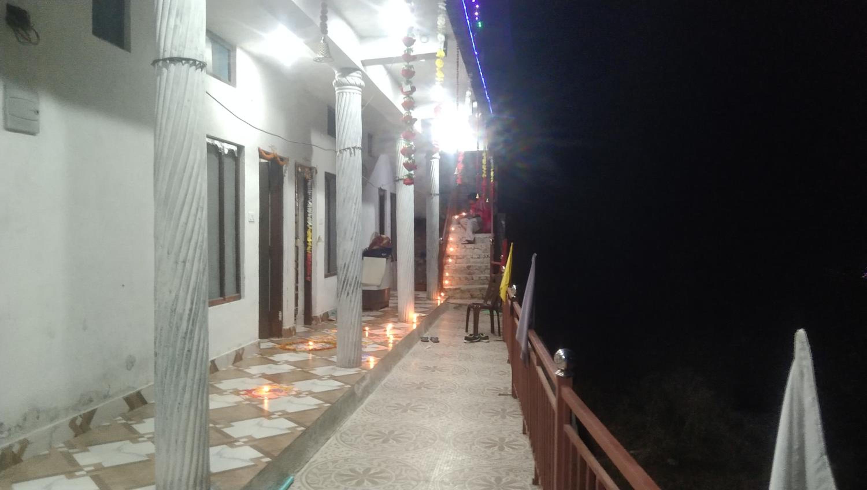 Photo 13