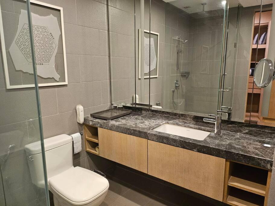 Luxurious Bathtub 2-Bedrooms Suite KLCC