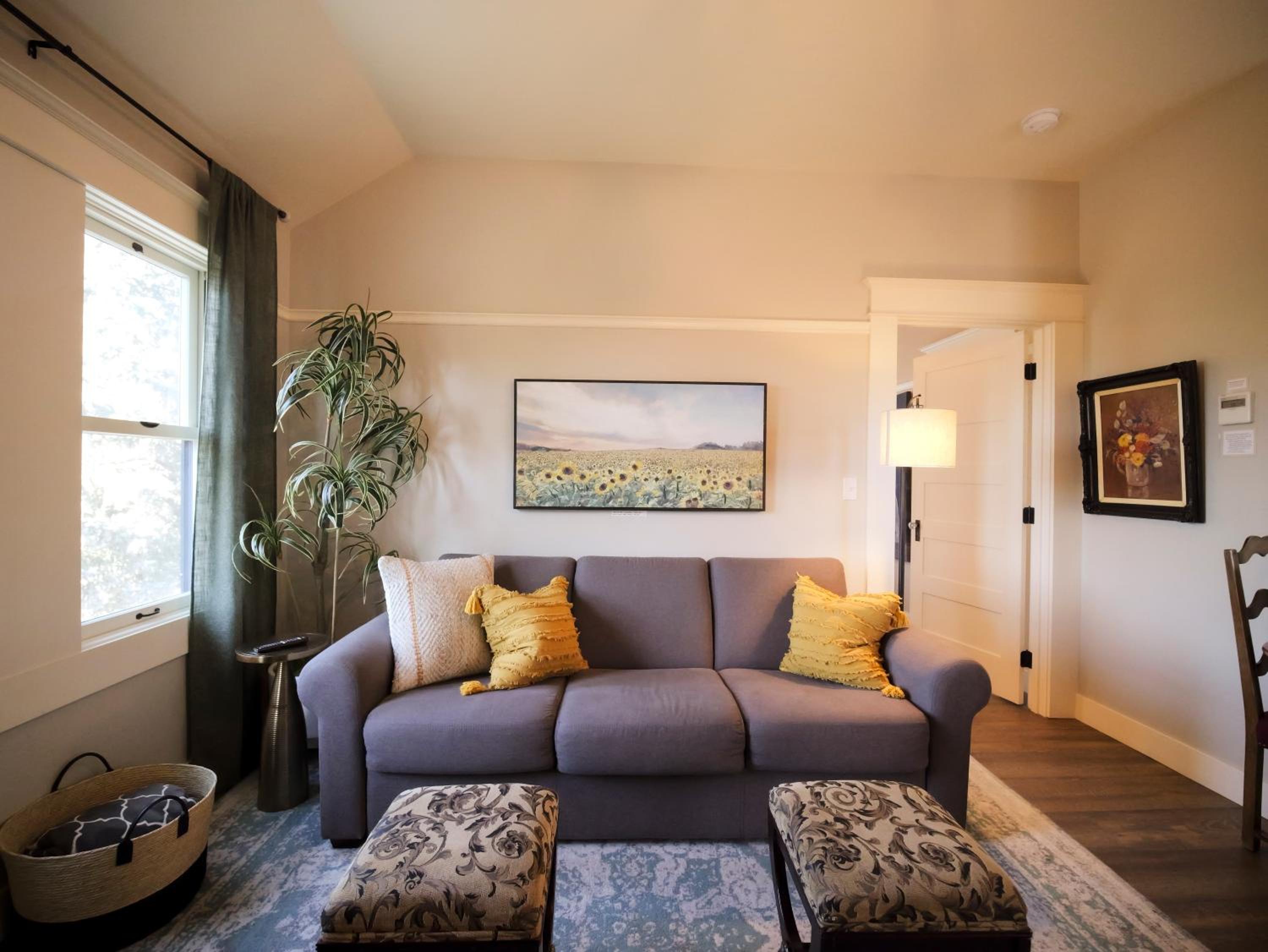 Ashland Vacations - Redtail Inn - 3 Suites Sleeps Up To 12 - Property Image 97