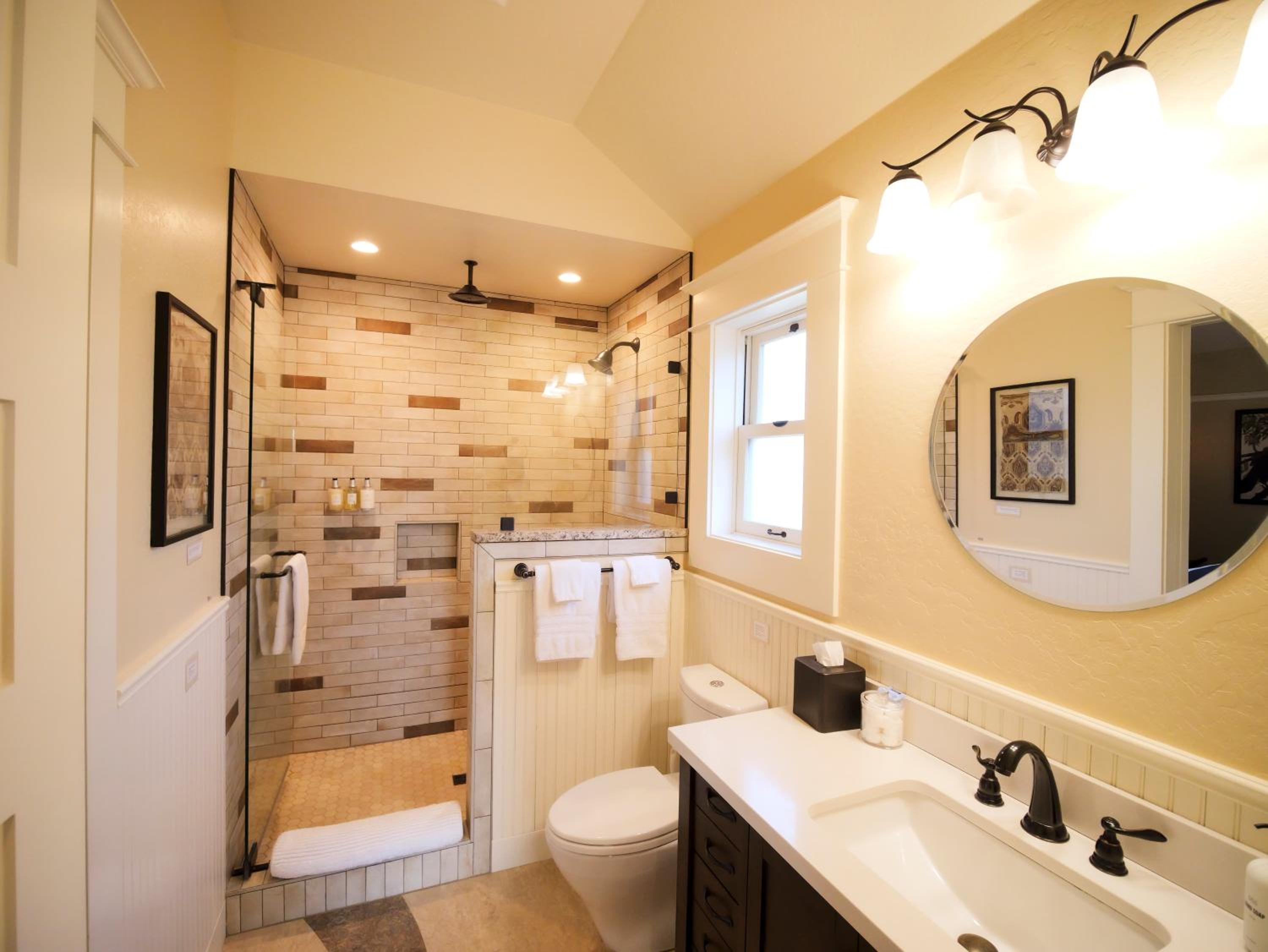 Ashland Vacations - Redtail Inn - 3 Suites Sleeps Up To 12 - Property Image 53