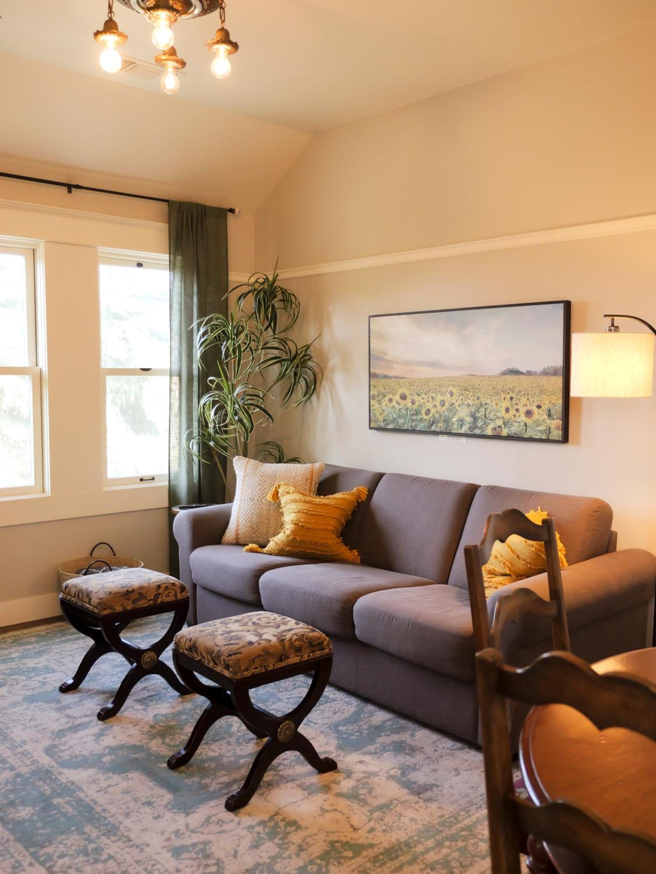 Ashland Vacations - Redtail Inn - 3 Suites Sleeps Up To 12 - Property Image 103