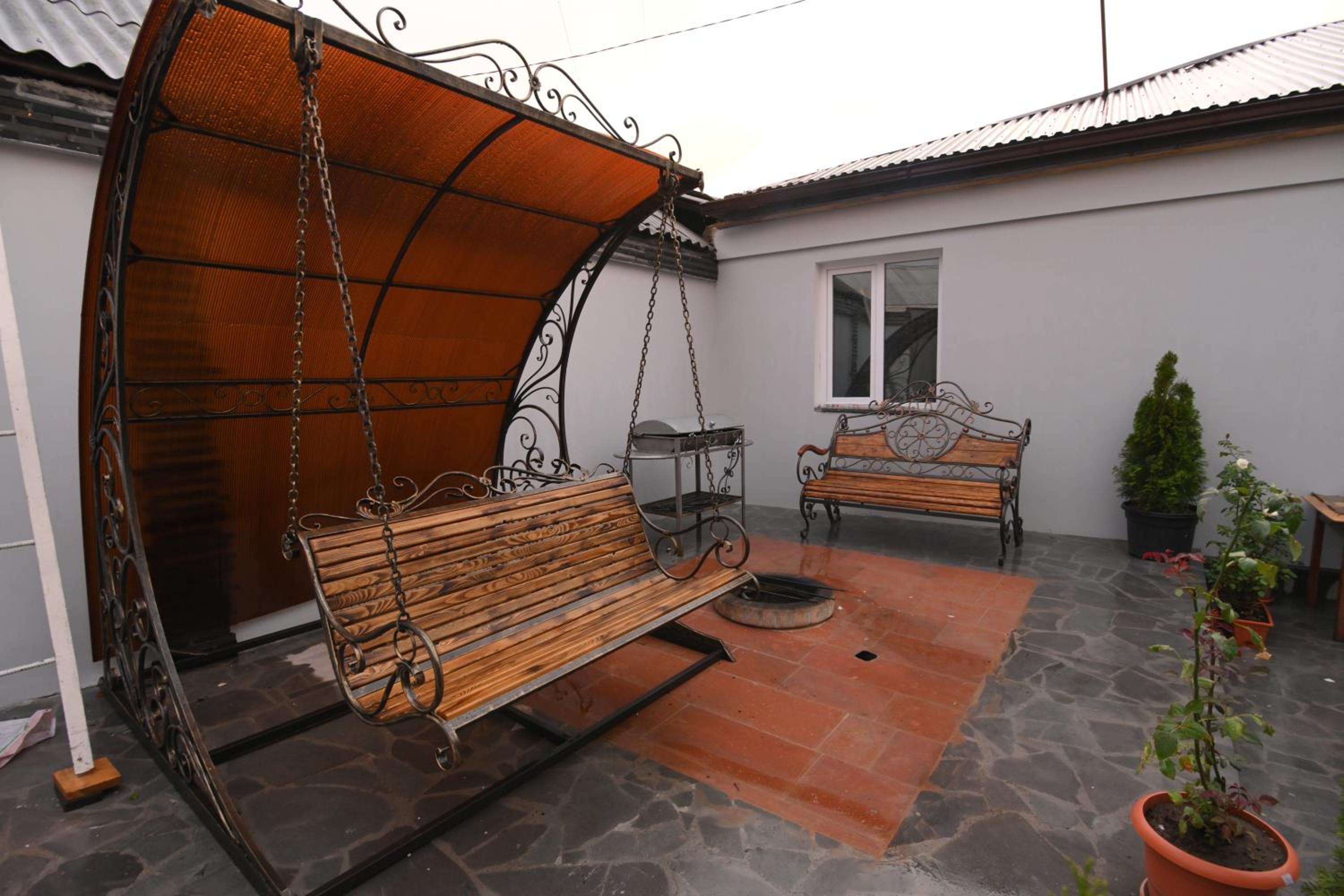 Guest House
