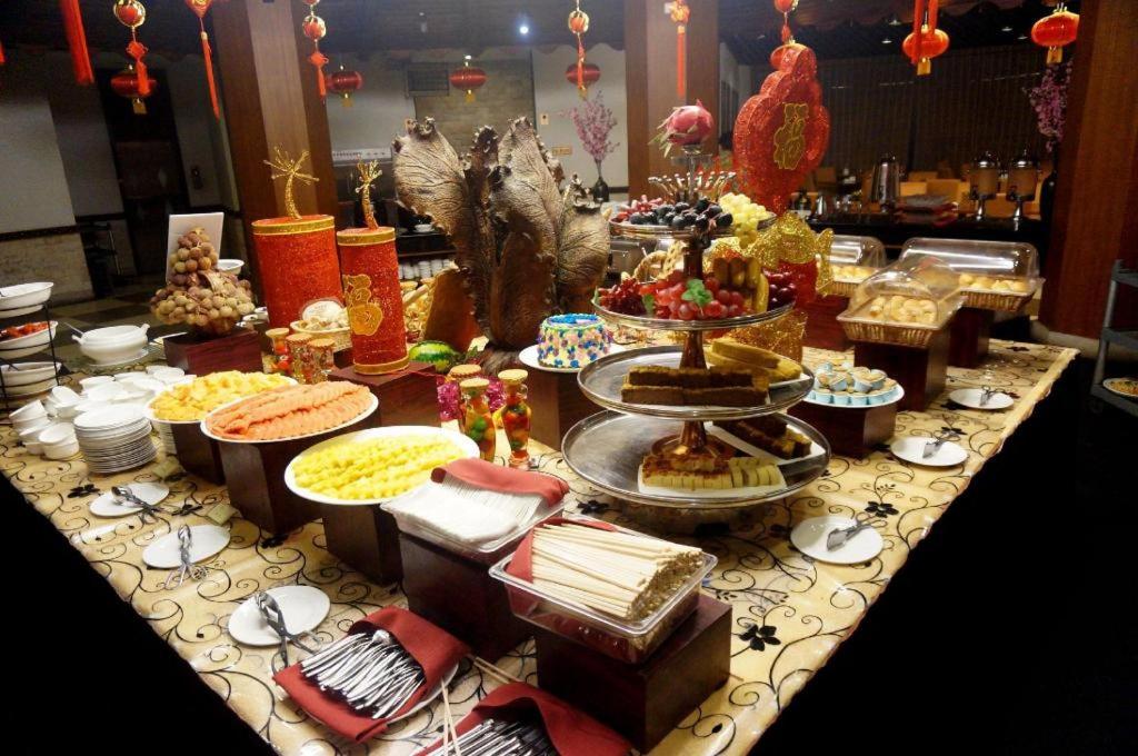 Sanya Haitang Bay Nantian Hot Spring Resort