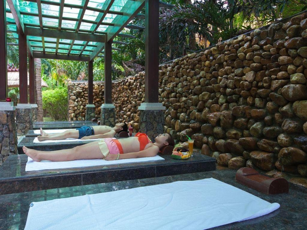 Sanya Haitang Bay Nantian Hot Spring Resort