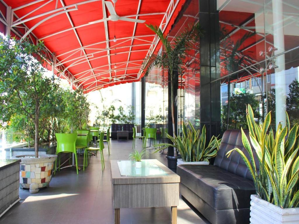 Hermes Palace Hotel Medan - Image 3