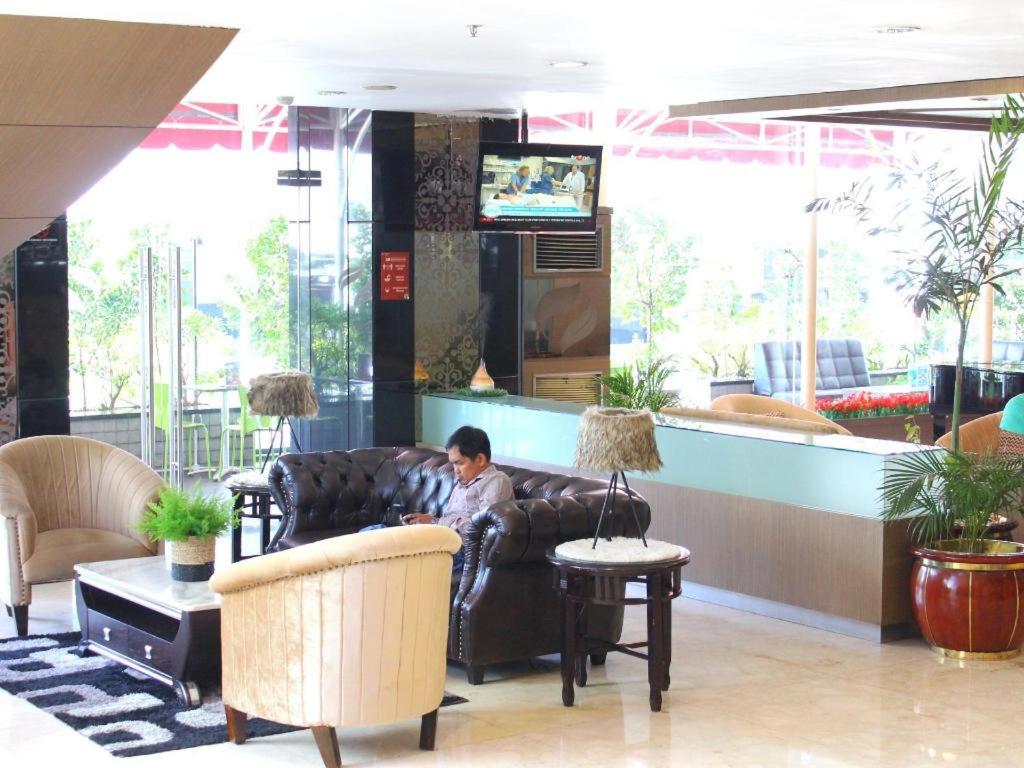Hermes Palace Hotel Medan - Image 4