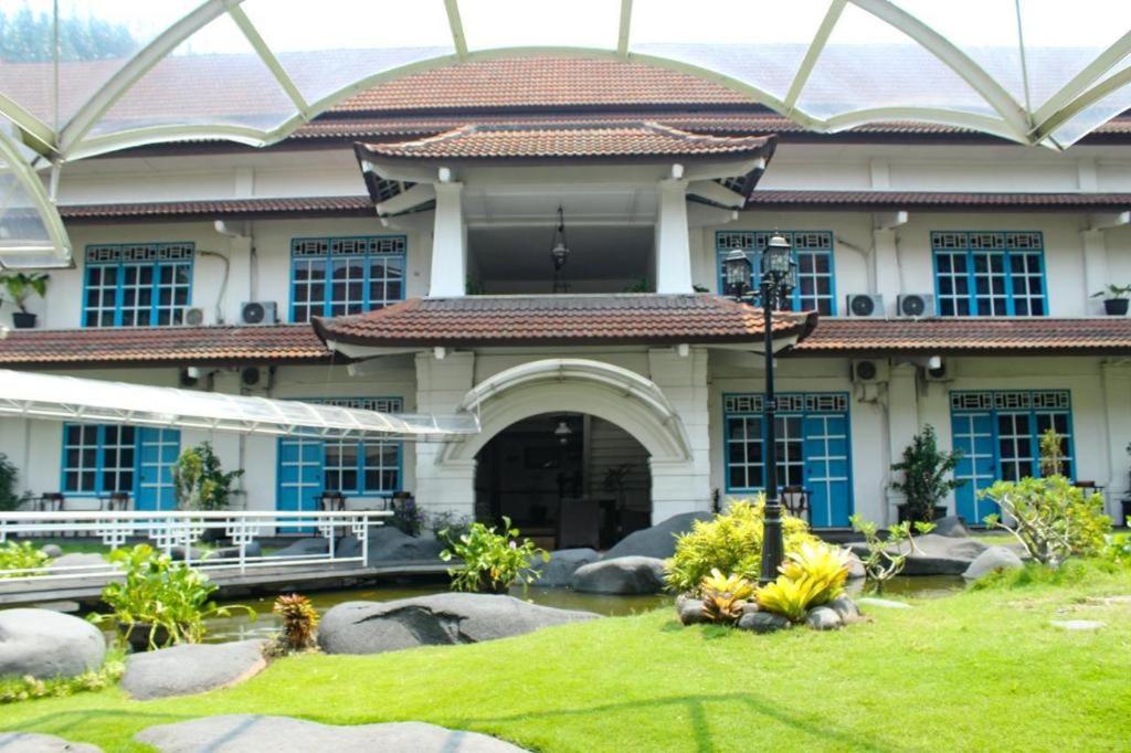 Hotel Merdeka Kediri