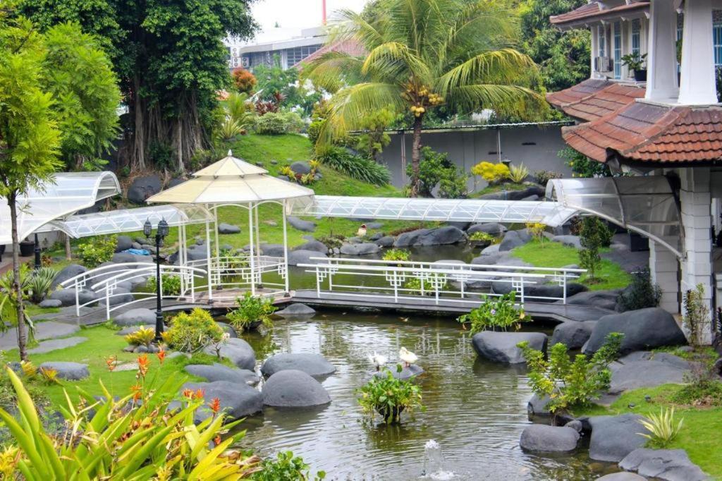 Hotel Merdeka Kediri
