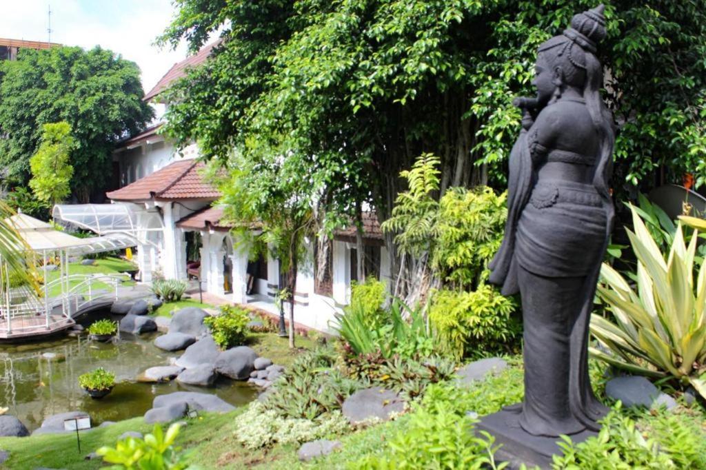 Hotel Merdeka Kediri