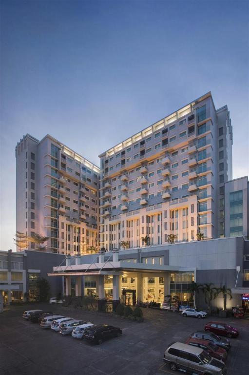 Hotel CLARO Makassar Hotel & Convention - Image 1