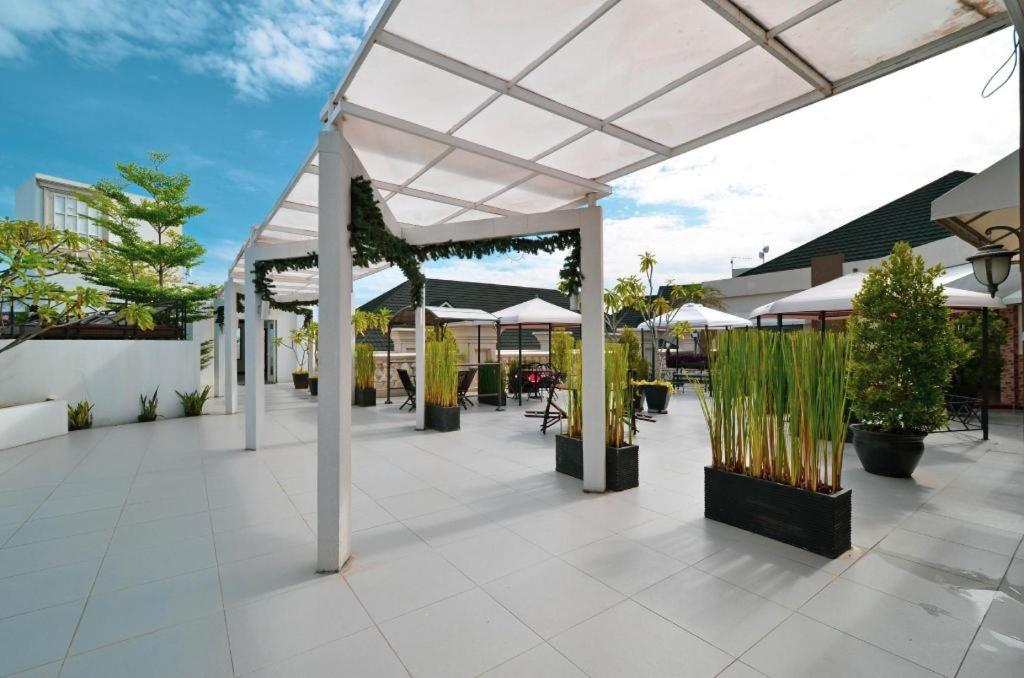 The Axana Hotel