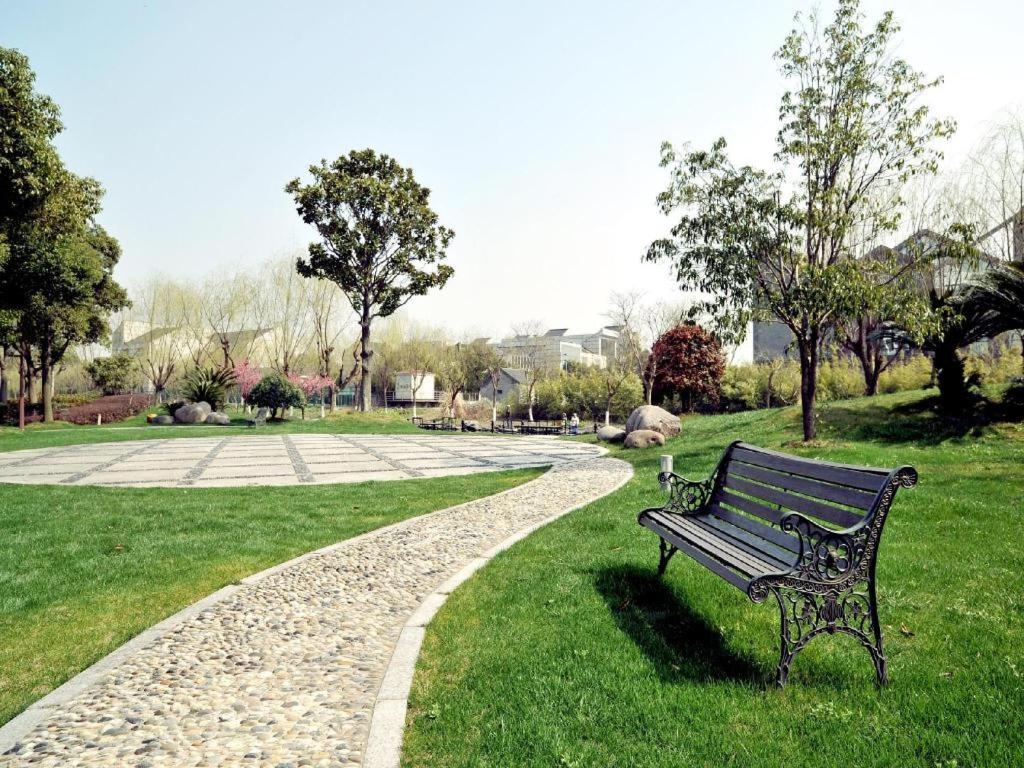 Royal Tulip Hotel Zhujiajiao Shanghai
