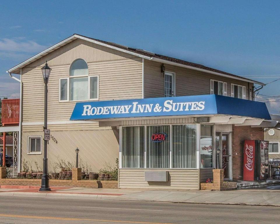 Rodeway Inn & Suites view 2