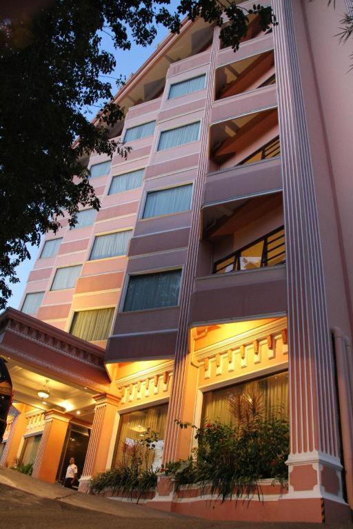 Hotel Mega Lestari - Image 2