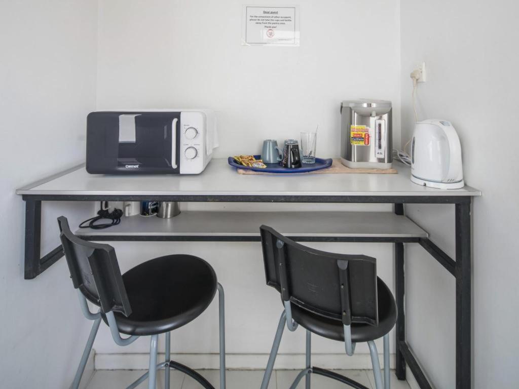 G4 Station Backpackers Hostel