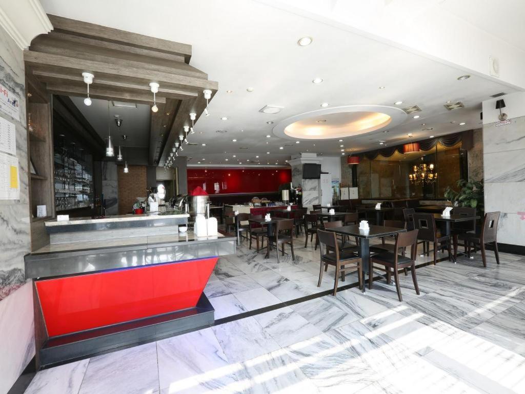 Metro Tourist Hotel Cheonan view 4