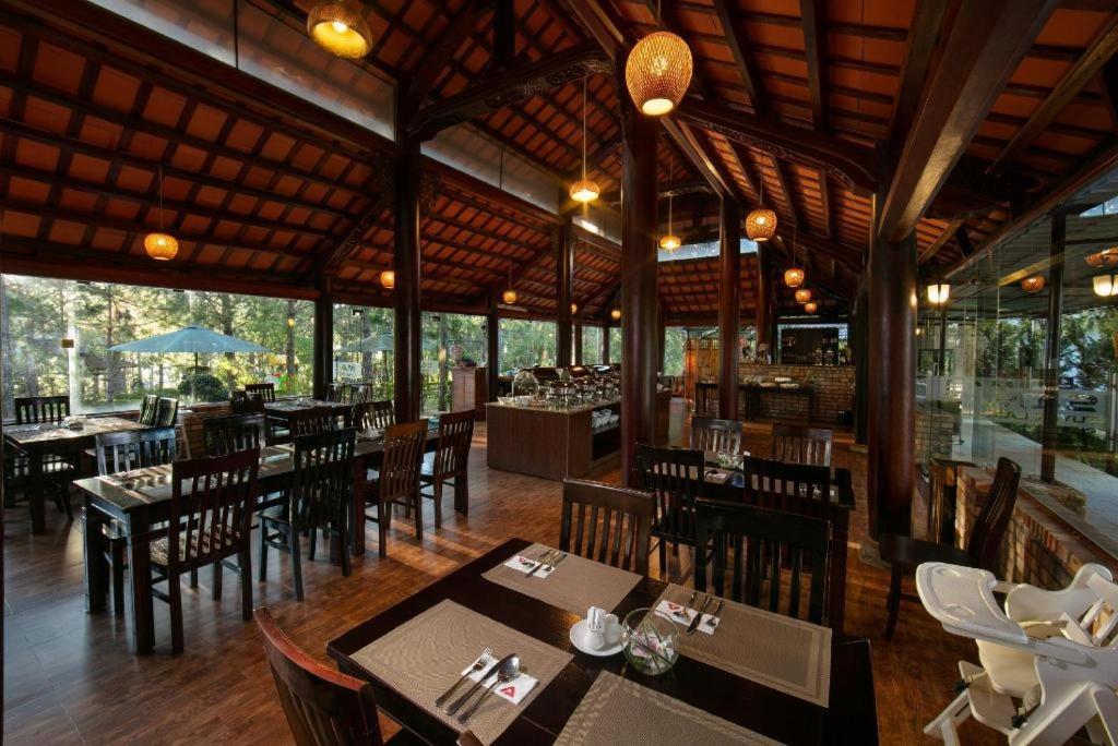 Sam Tuyen Lam Resort