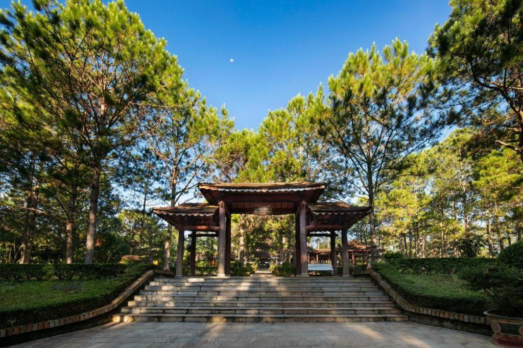 Sam Tuyen Lam Resort