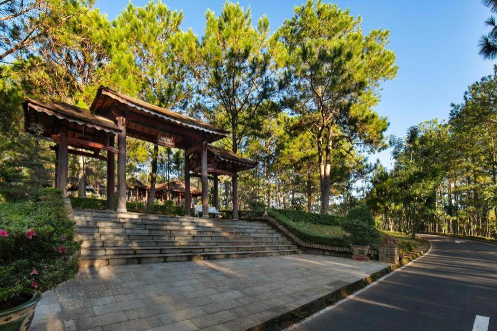 Sam Tuyen Lam Resort