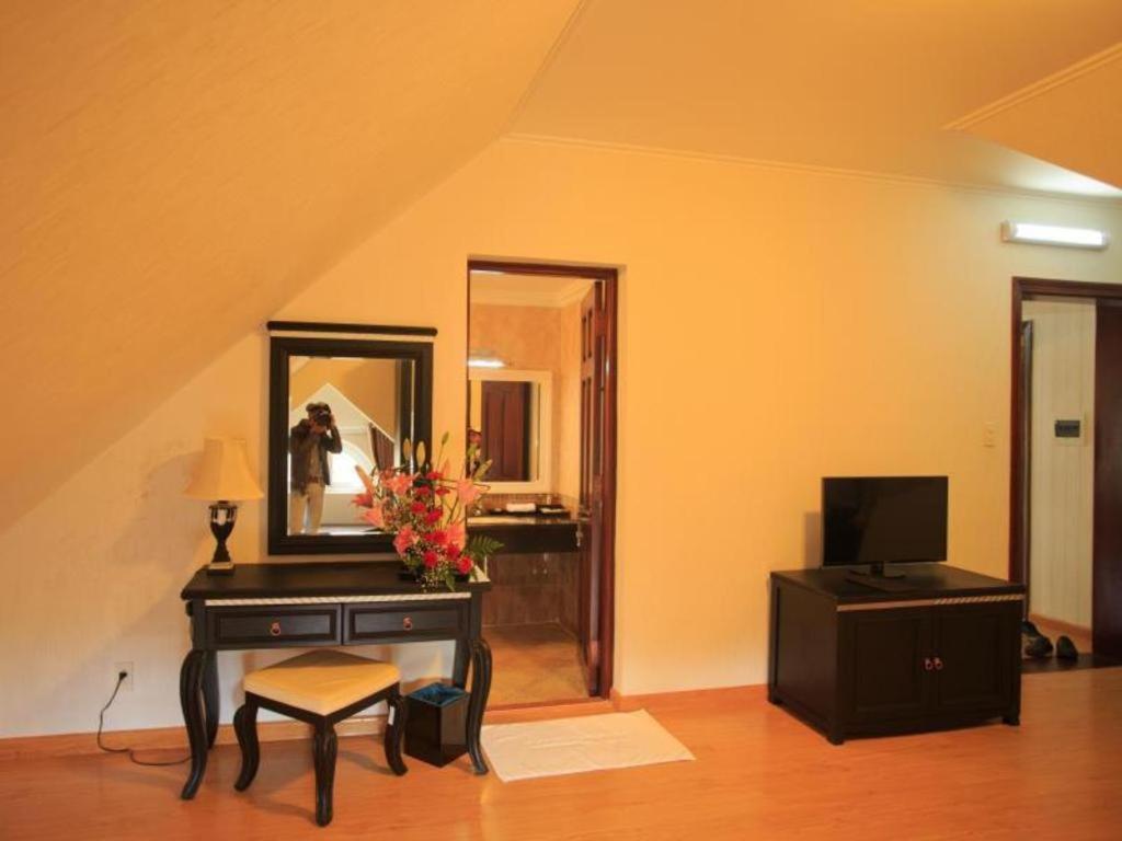Sam Tuyen Lam Resort