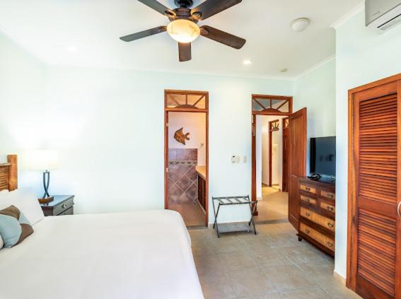 Oceanfront Paloma Blanca Jaco Costa Rica