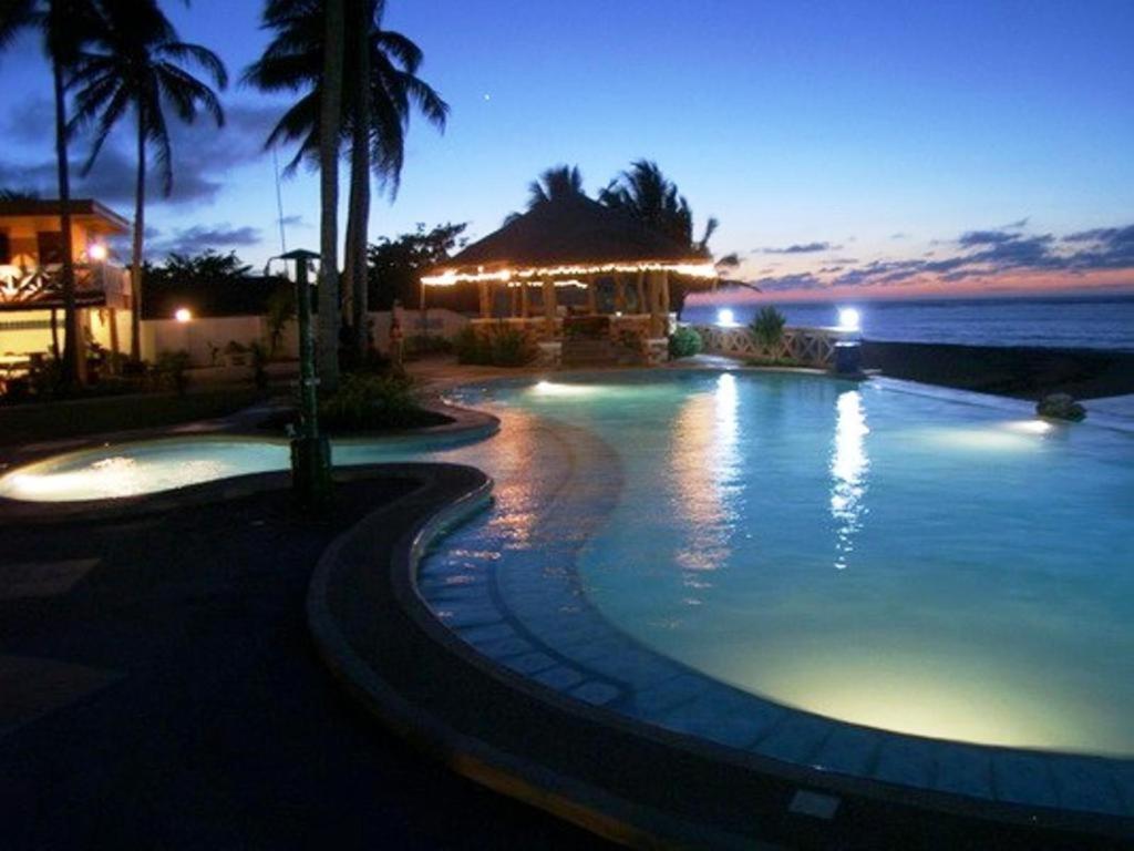 Punta Riviera Resort