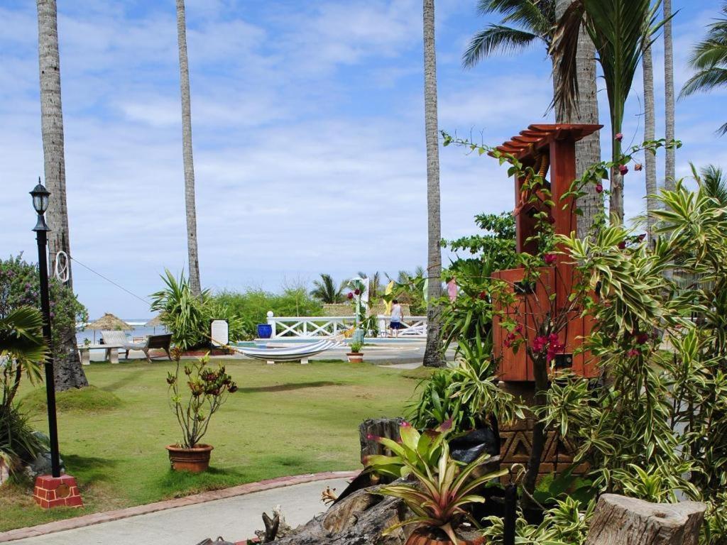 Punta Riviera Resort