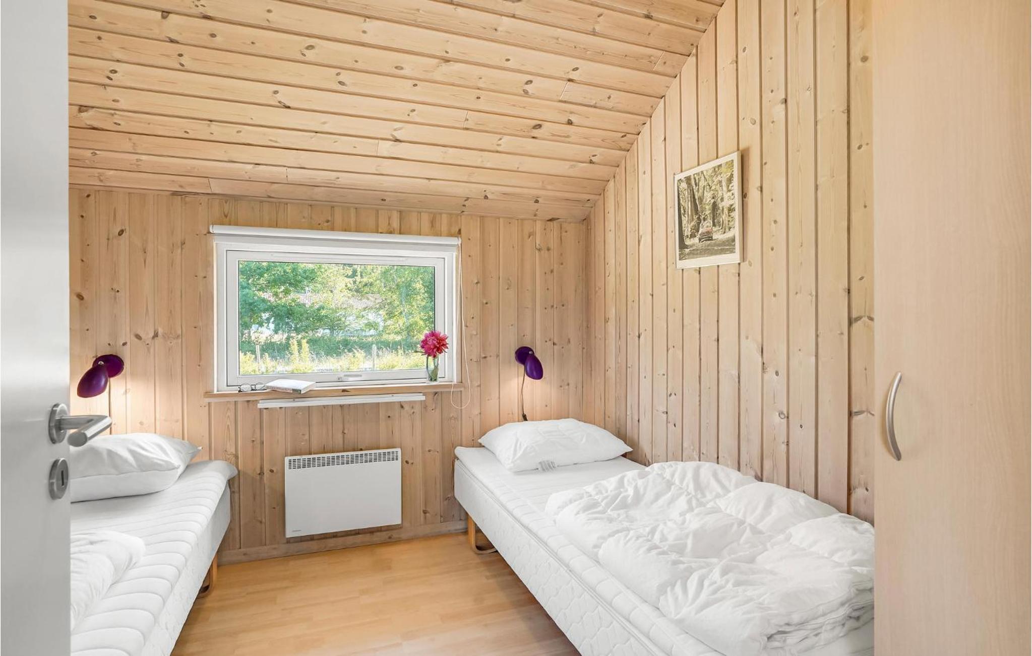 Lovely Home In Rødby With Kitchen