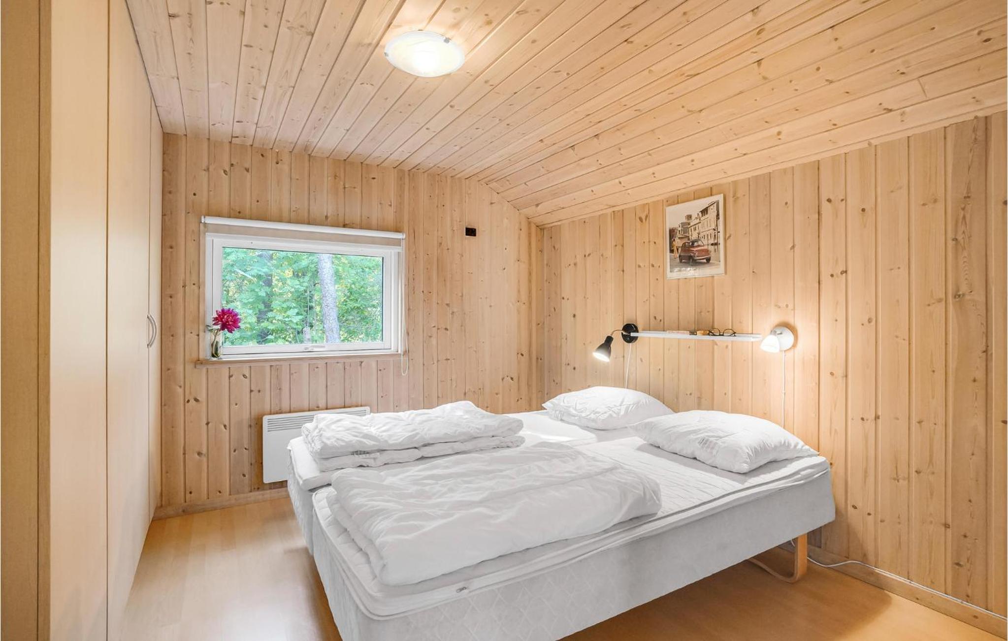 Lovely Home In Rødby With Kitchen
