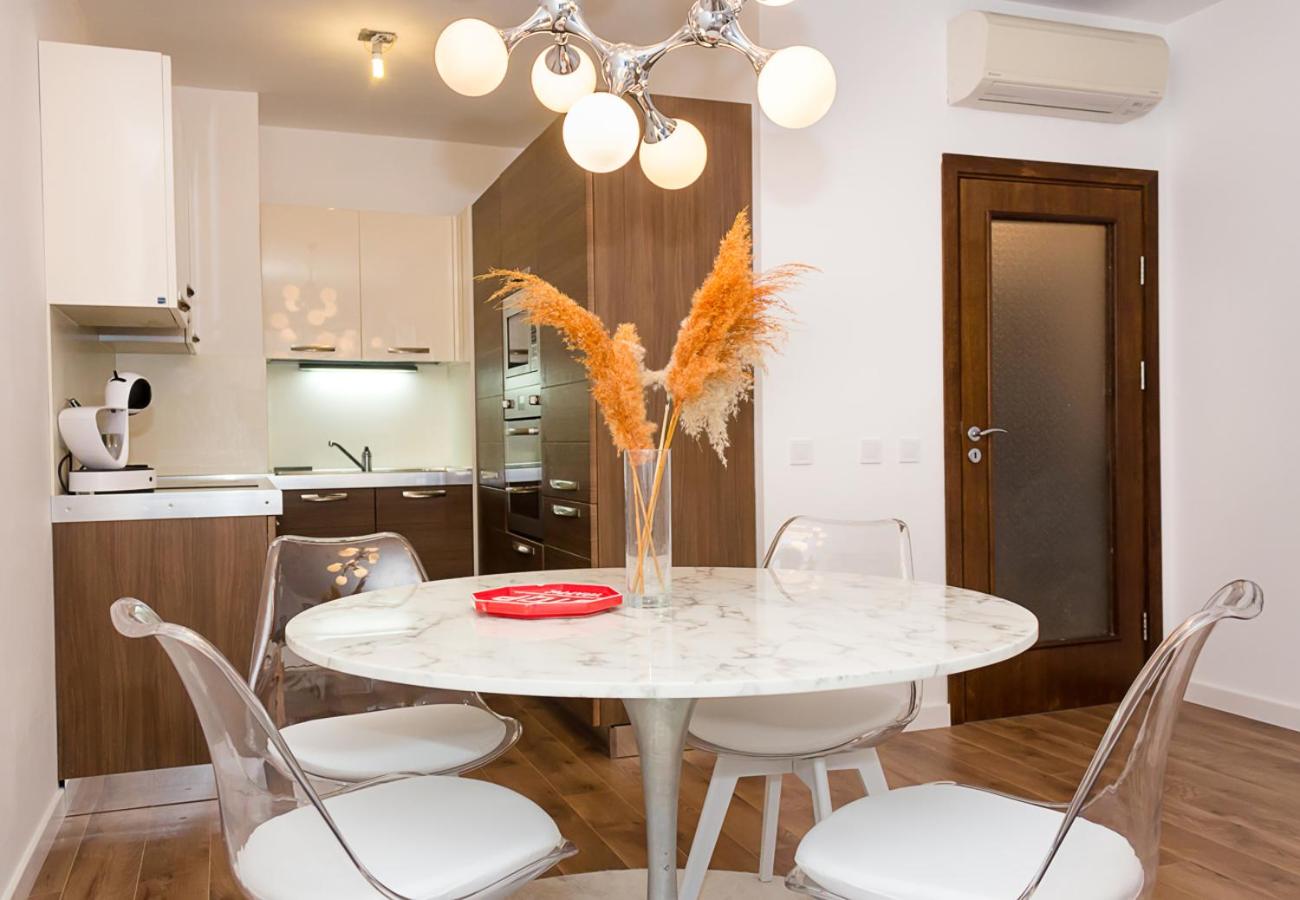 Essence - 1BD Flat with Parking & Balcony